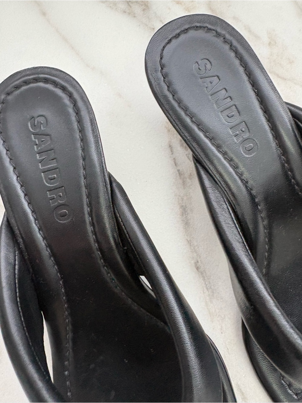 Sandro Black Leather Thong Heeled Sandals Size 40 - Picture 3 of 13